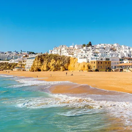 Villa Family And Pool By Homing Albufeira